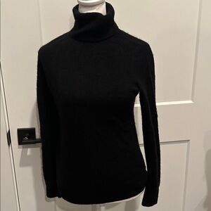 Talbot Black Size XS Pure Cashmere Turtleneck Sweater